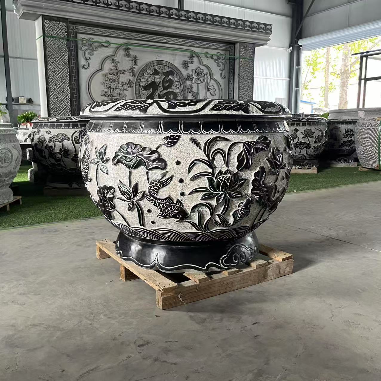 青石荷花养鱼水缸 园林仿古中式养鱼养花石缸 青石雕刻圆形鱼缸