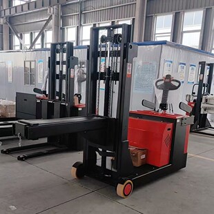 普尔夫无腿配重单臂吊车重型电动单臂吊机移动小吊车液压起重机