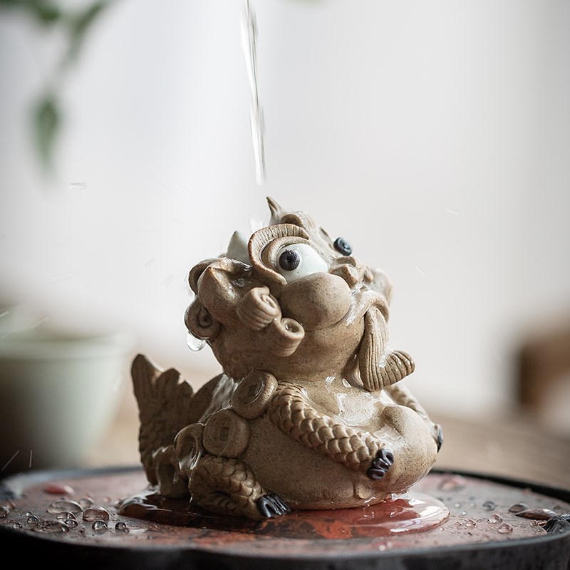 器十二龙之九子饕餮线香插陶瓷茶宠摆件龙精品可养手工香炉招财玩