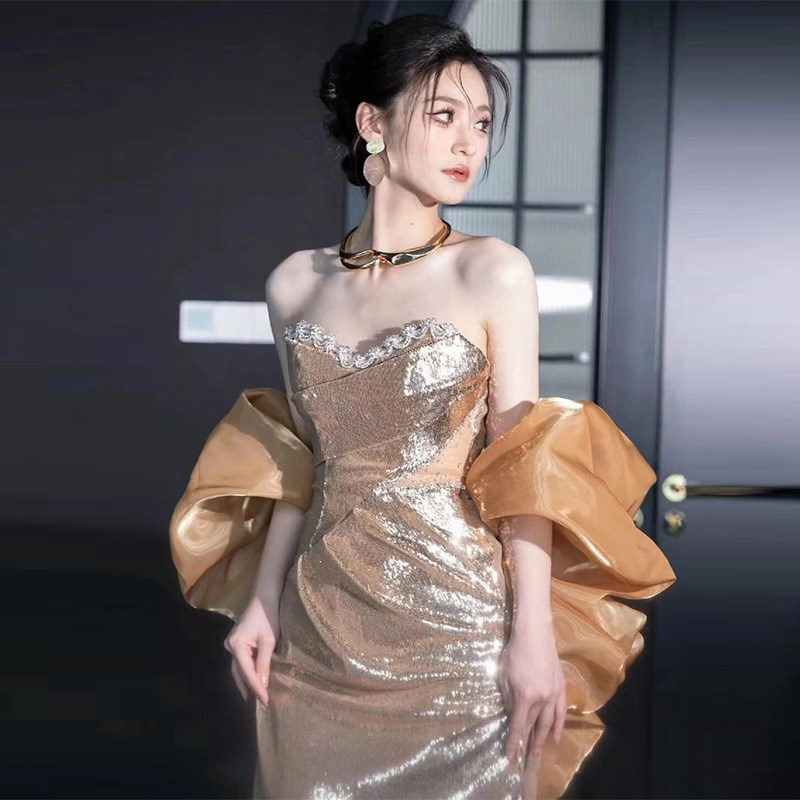 速发敬酒服新娘金色抹胸高级感气质轻奢宴会主持人订婚礼服亮片鱼