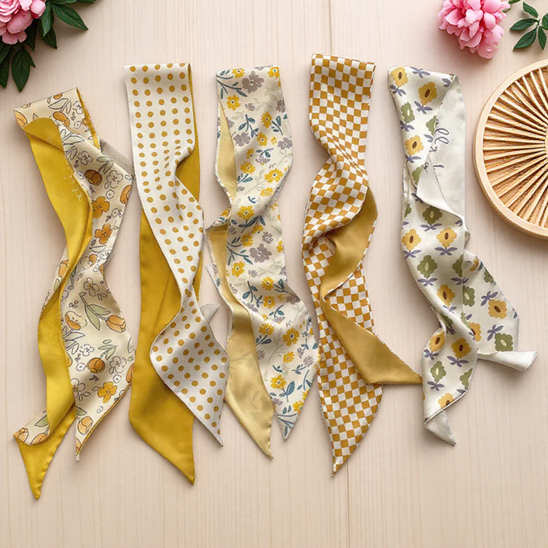 小丝巾2025新款黄色系温柔色春夏多功能装饰女法式发带领巾绑包包