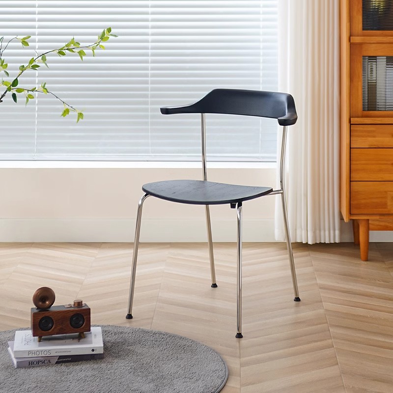 中古牛角椅靠背手扶椅家用小户型复古餐桌椅北欧实木舒适软包餐椅