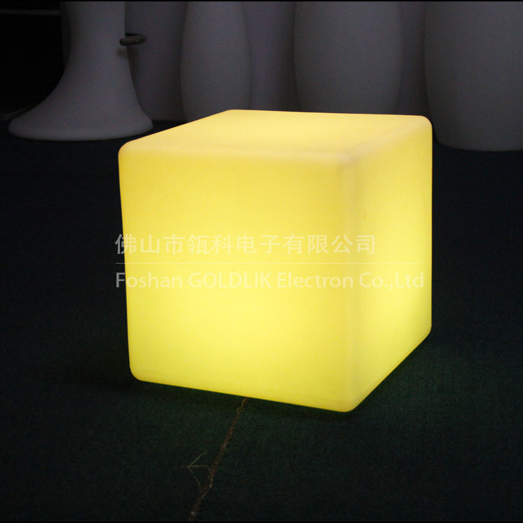 直销LED装饰灯30CM LED七彩灯 LED酒吧灯具 户外游泳池灯