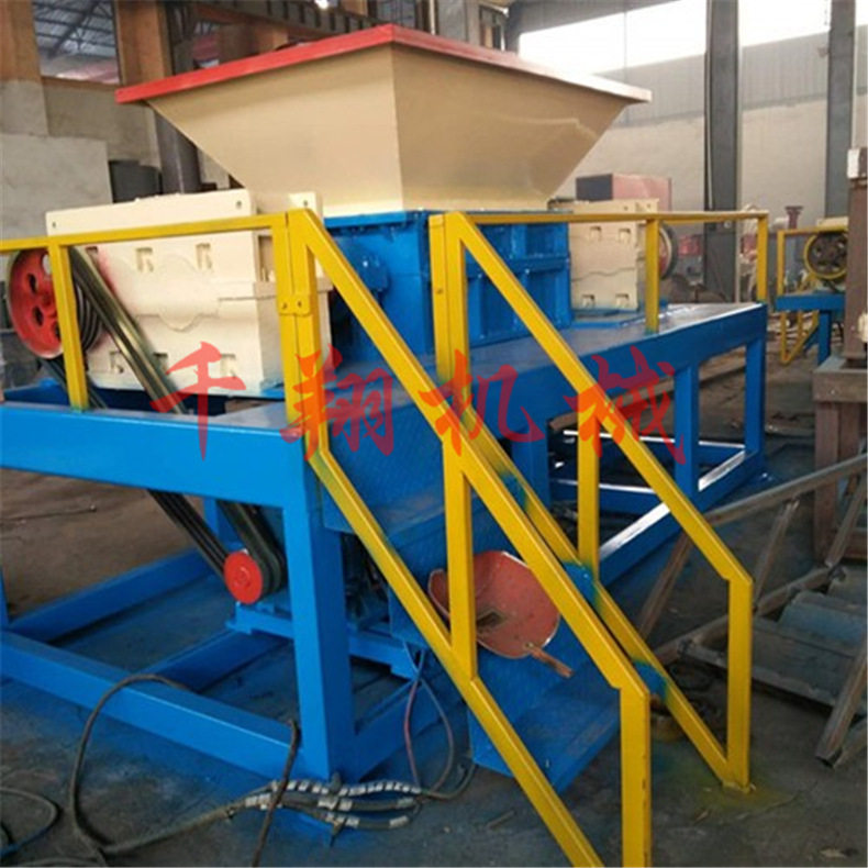 废旧家电床垫大型双轴撕碎机800  多功能铸铁破碎机生产设备