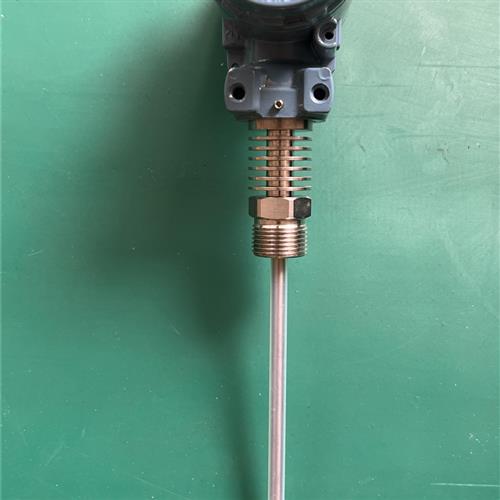 电容式液位感测器防腐耐高温物位料位计插入杆式电容液位计感测器