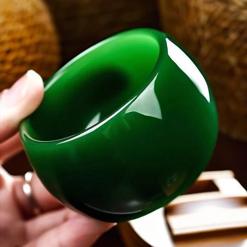 高档玉石酒杯功夫品茗单个碧玉色