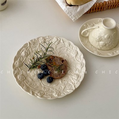 CHICHIs法式浪漫奶油色玫瑰陶瓷浮雕盘点心盘下午茶盘家用甜品盘