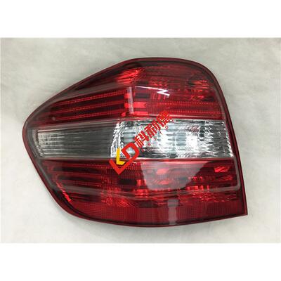 适用奔驰W164倒车灯ML300后刹车灯ML320尾灯ML350 ML500后照明灯