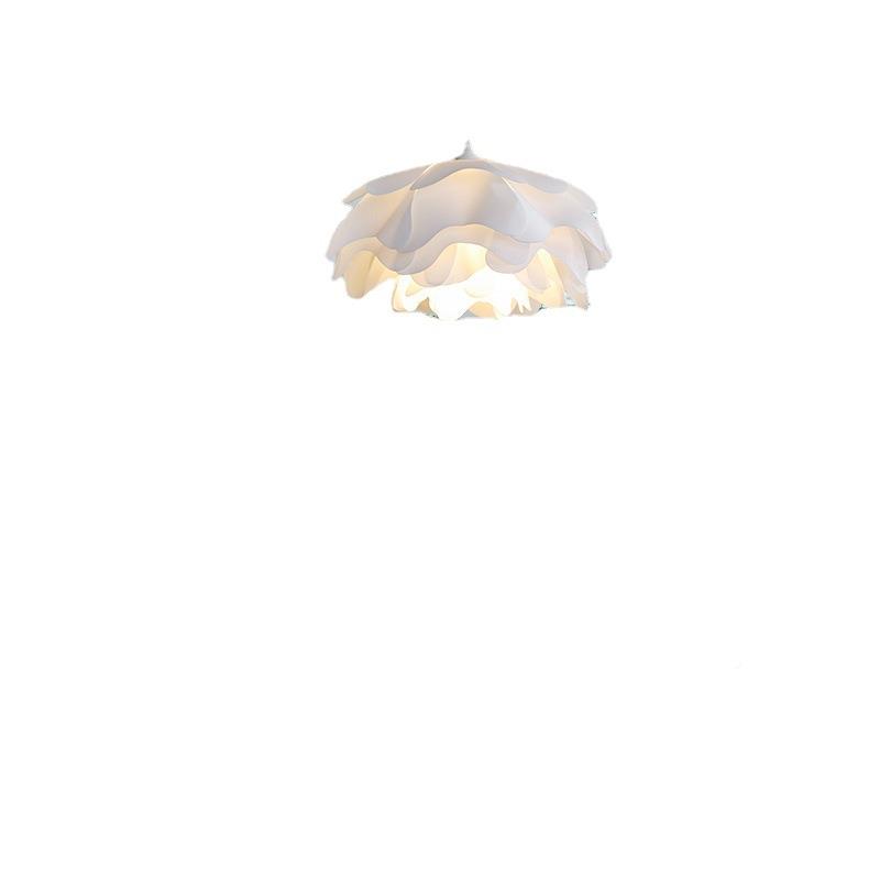 现代约吊灯北欧创简意个性卧网红餐厅书房衣帽间室奶油风花瓣灯具