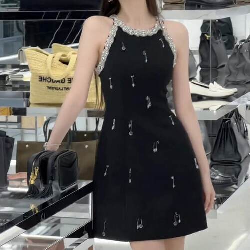 FFmiss◆法式水滴亮片钻挂颈收腰洋装女夏名媛钉珠露肩流苏短裙
