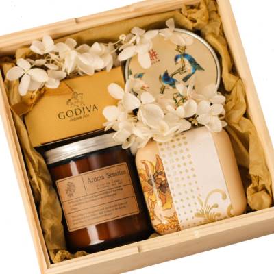 中式松木礼盒伴娘伴手礼香薰喜蜜伴郎小礼物结婚回礼实用糖盒成品