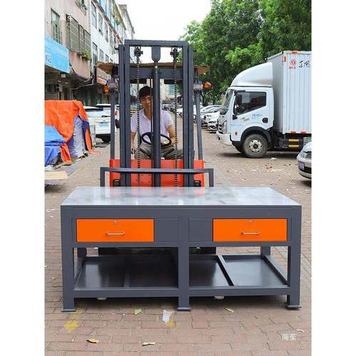 cc重型模具飞模台维修装配铁平台水钢板检测DPH桌n磨子铸钳工工作