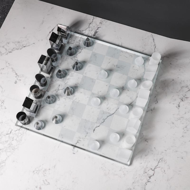现代轻奢简关棋约水晶磨砂处盘摆件样板间FYA售楼书玄房飘窗饰品