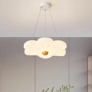 奶灯油风卧品尚名居室灯创意花朵温馨漫儿童房间吸顶简约全光谱护