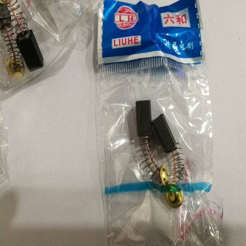 速发坚固角磨机适配碳刷KD18-100坚固配件六和碳刷适配电磨坚固碳