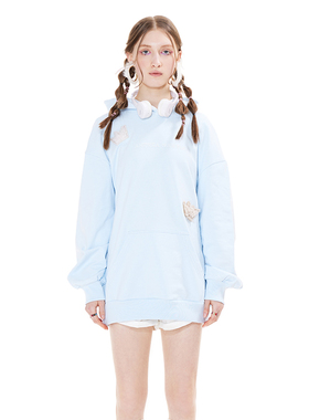 ANDREA MARTIN 秋新款蓝色趣味珍珠字母大图案套头连帽卫衣