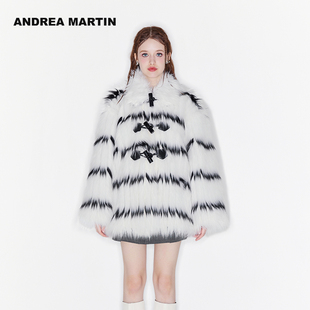 黑白编织条纹对扣环保皮草保暖外套大衣 新款 ANDREA MARTIN冬季