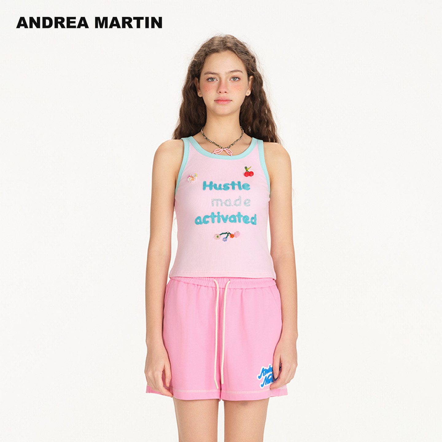 【李云霄张慧雯同款】ANDREA MARTIN2026夏新款樱桃字母无袖背心