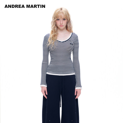ANDREA MARTIN2026冬季新款假两件条纹V领女修身显瘦打底长袖T恤