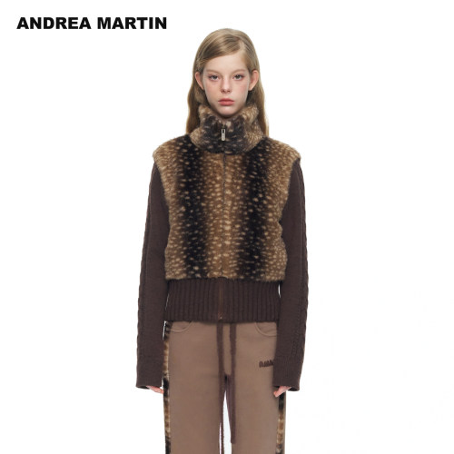 ANDREA MARTIN2026冬新款复古鹿纹环保皮草拼接针织女短立领外套