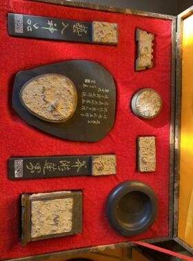 精品燕子石化石砚台笔筒镇尺包邮摆件文房四宝学生收藏工艺品礼品