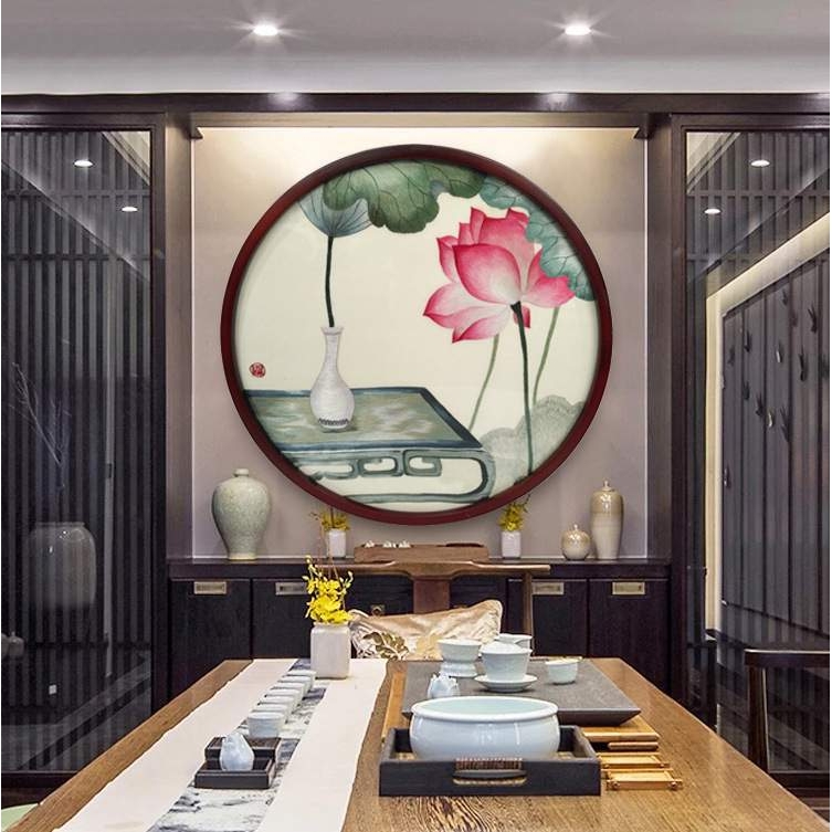 紫金湘绣圆形挂画成品手工刺绣新中式玄关装饰画荷花山水走廊壁画图片