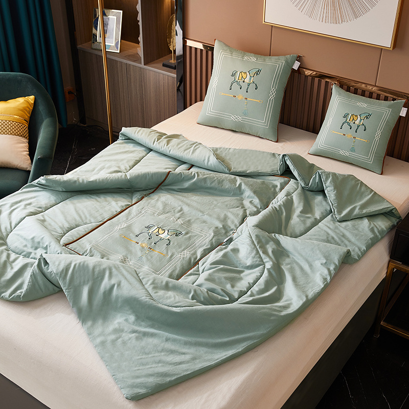 全棉儿童抱枕被子两用二合一空调纯棉被汽车上办公室午睡折叠新款