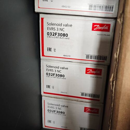 可维修丹佛斯电磁阀EVRS3 NC，型号032F3080，3/议价