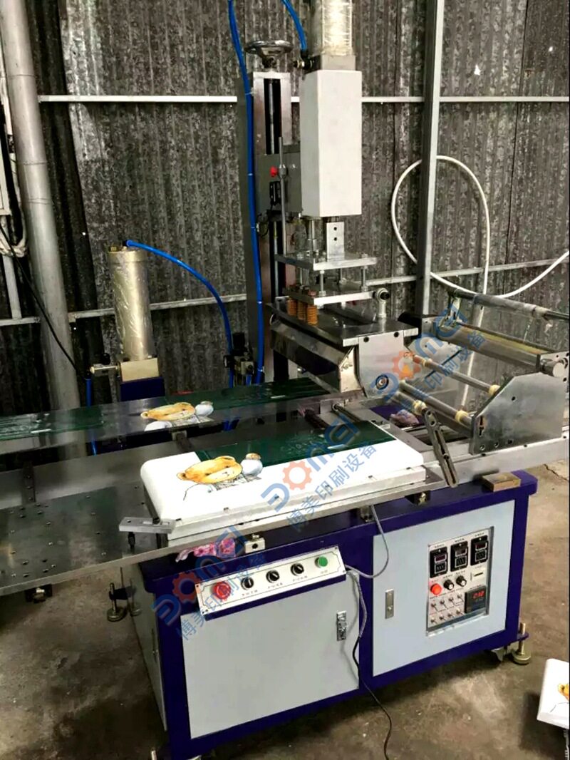 胶辊式热转印机BM-500MLL塑胶抽屉柜烫印机塑料收纳柜印花机环保