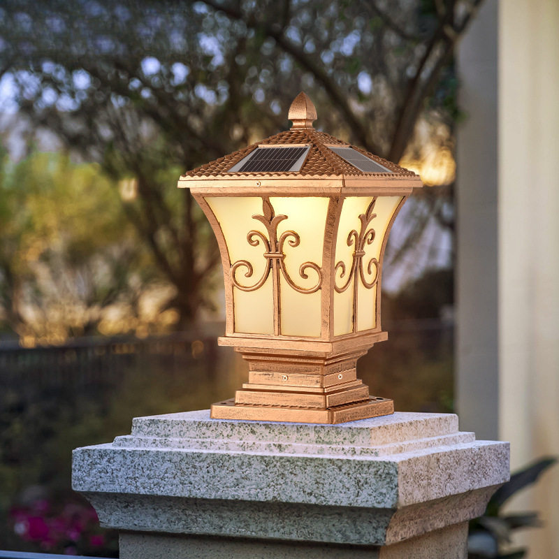 家用太阳能柱头灯户外门柱庭院灯充电防水大别墅景观围墙花园铝制