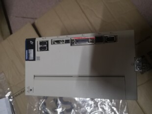 SGD7S-180A10B202/00B202/00A002/30A002安川全新原装