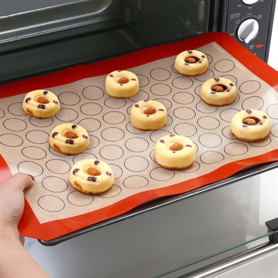 Silicone Macaron Baking Mat - for Bake Pans - Macaroon/Pastr