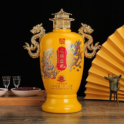 龙腾盛世3斤坛52度1500ml*1瓶
