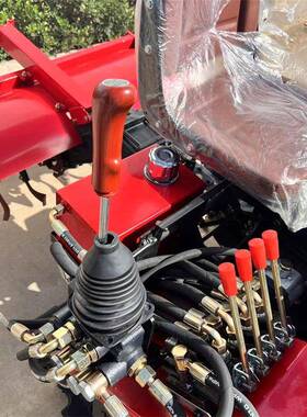 RRV田管理乘1坐式耕地机马25-30力带园挖机耕地开渠多用履带拖拉