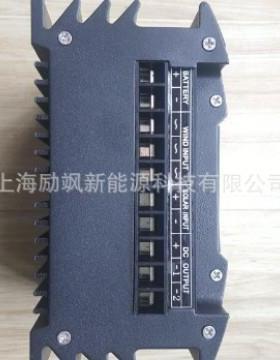 300W~600控W风光互补控制器风力发电机监太阳板控器制93696路灯家