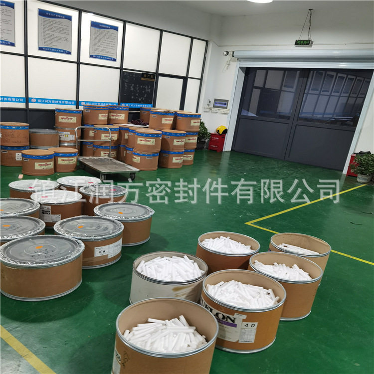 批量四氟PTFE模压棒,材料用山东四氟,全新料