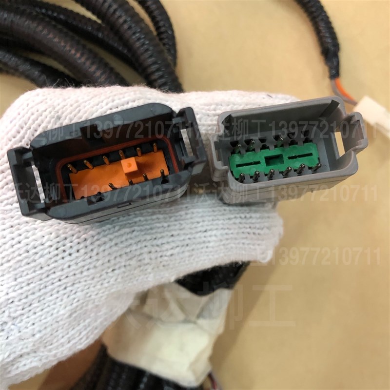 7944 线工f930e/933e/驾36e9驶室线束 柳工驾驶室柳束 配件