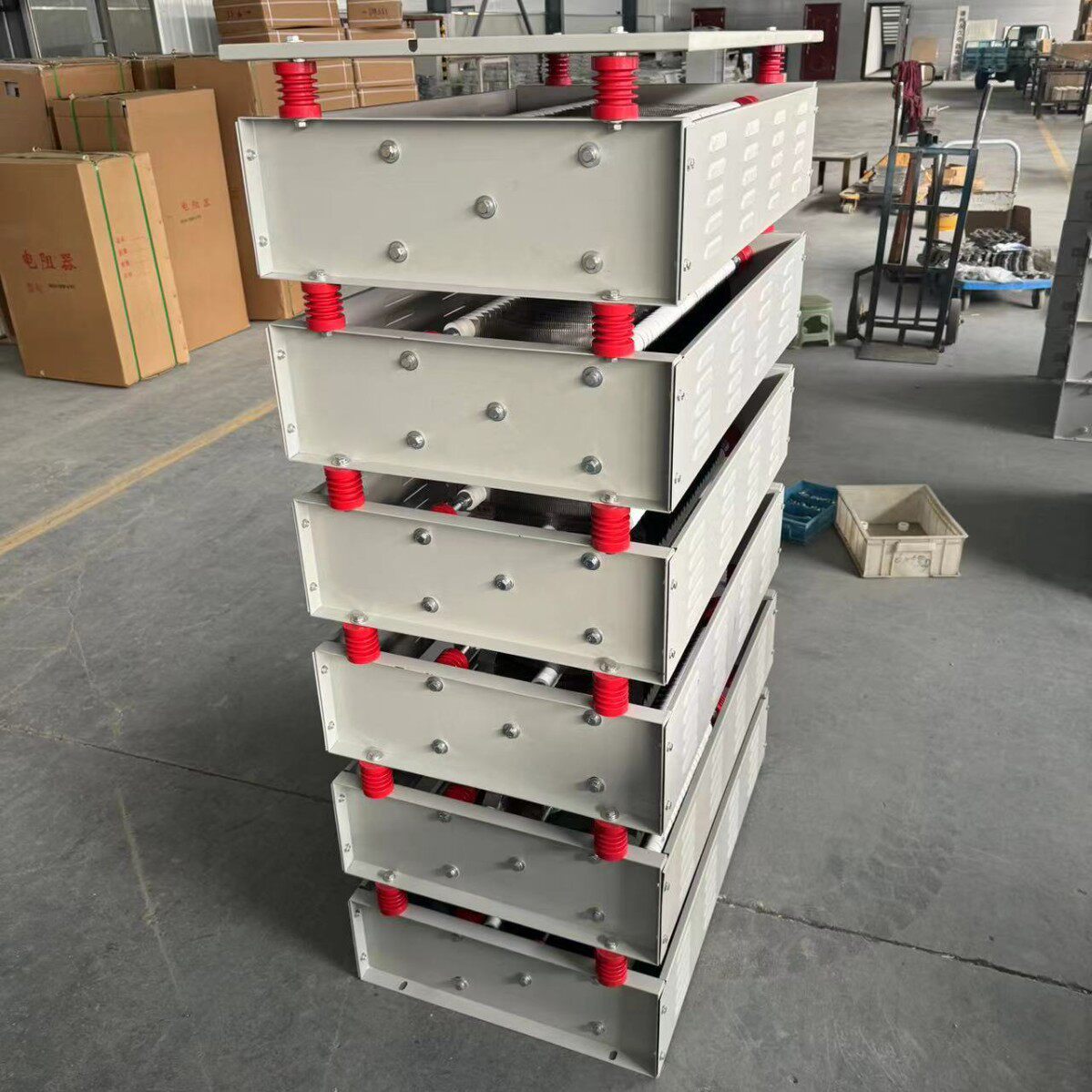 鲁杯中性点接地电阻器20KV-600A-10S采用电阻 特殊配方的不锈钢合