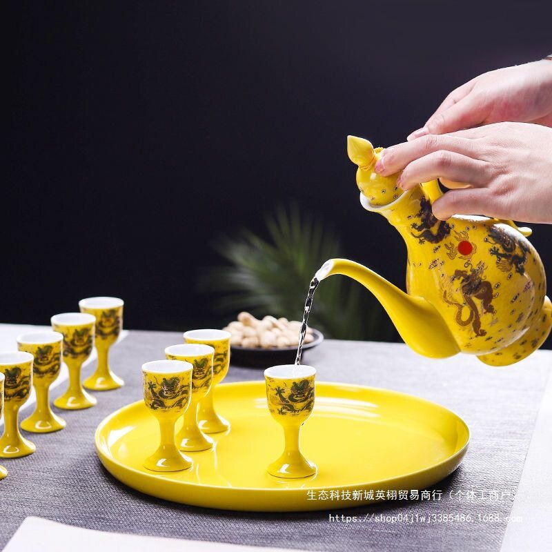 中式酒具青瓷家用陶瓷酒壶白酒杯套装敬酒杯小酒盅仿古结婚分酒器