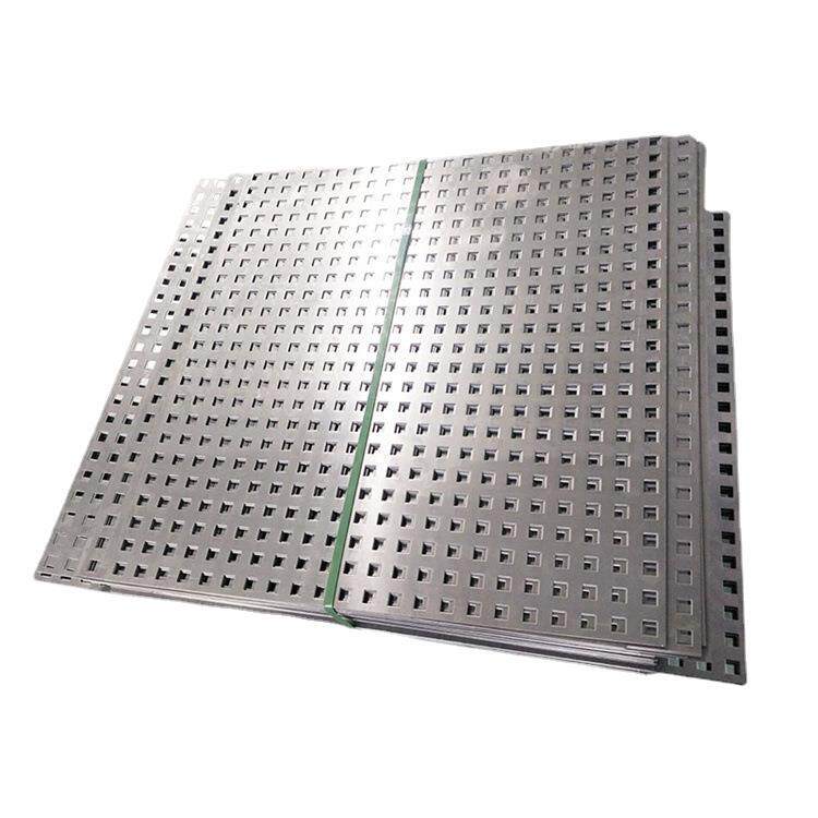 不锈钢冲孔网  10mm孔径洞洞板