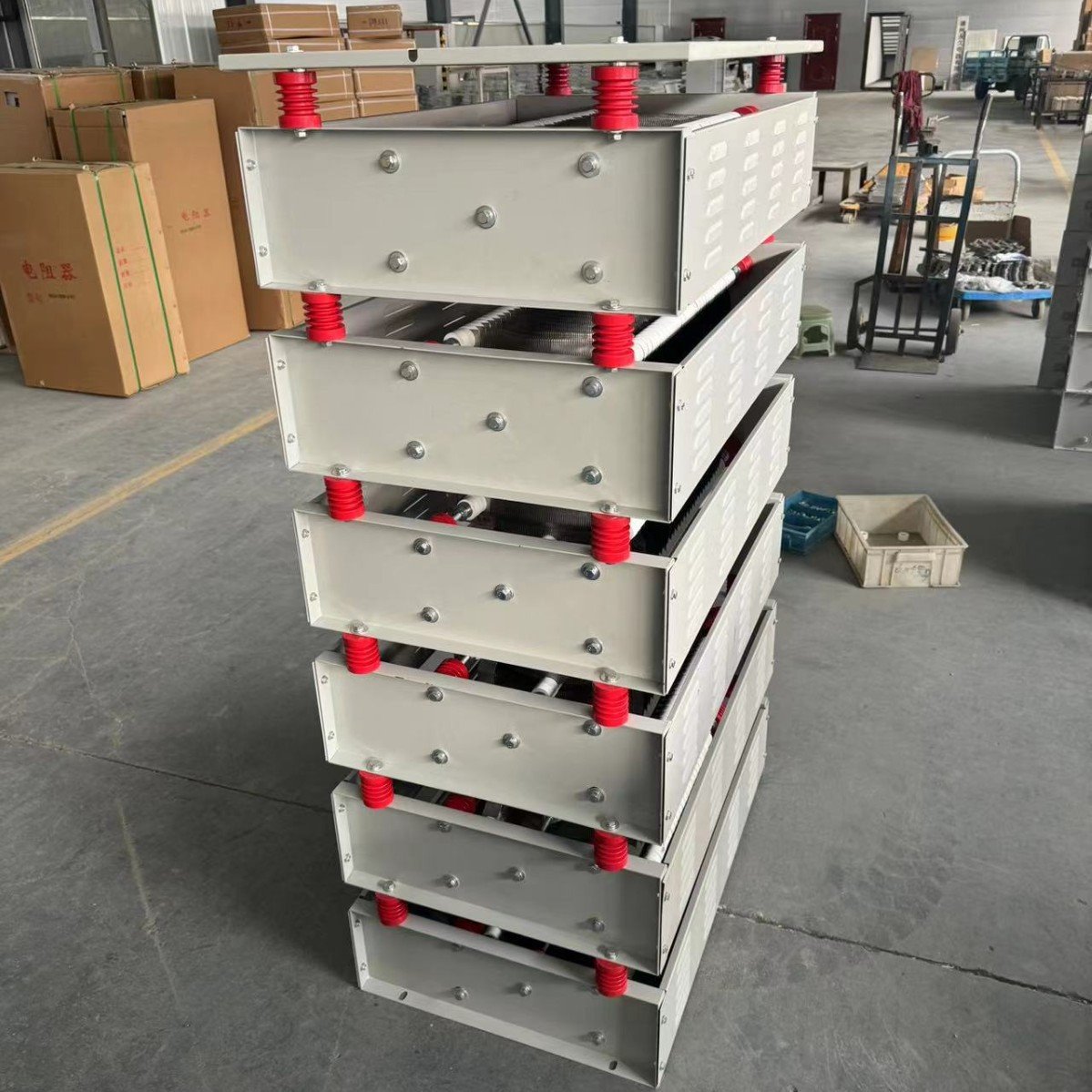 中性点接地电阻器35KV-800A-10S是发电机与大地之间的保护型电器