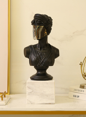 创意人物轻奢摆件家居饰品电视酒柜雕塑现代简约样板间玄关装饰品