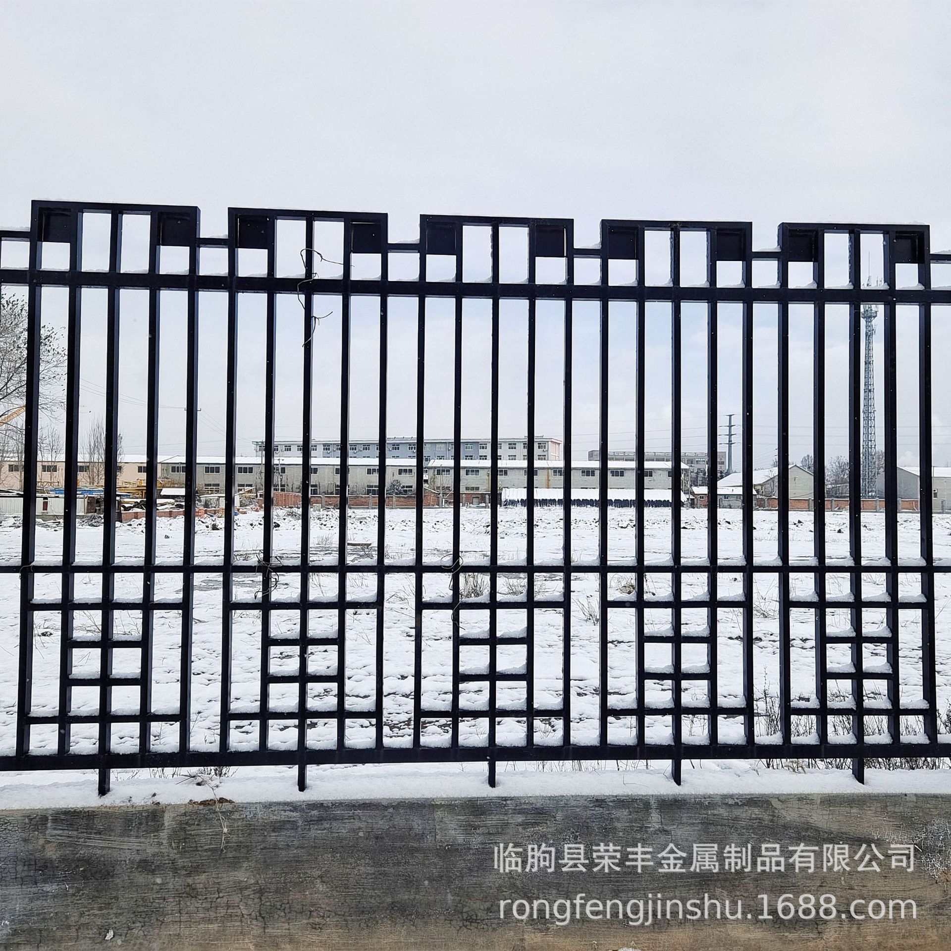 厂家定制铁艺围栏护栏 小区学校安全防护栅栏围墙别墅护栏 可定制