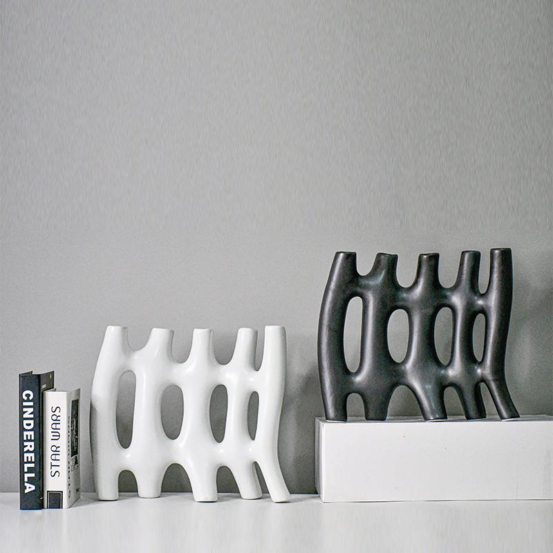 北欧现代样板房玄关软装饰品创意白黑花插客厅干花花瓶设计师摆件