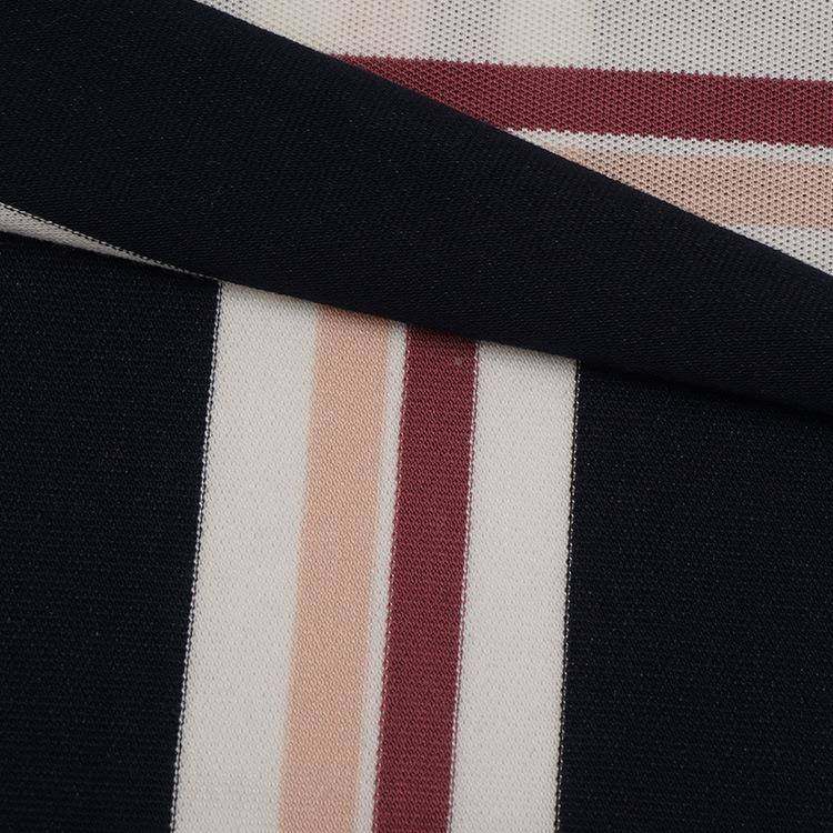 厂家现春夏时路尚商务装面料感爽滑纹5351清晰莫代货尔珠地条手纹