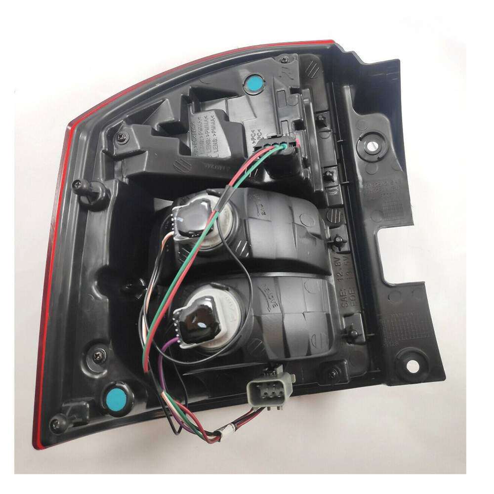 适用于Rücklicht Hinten Rechts Passend für吉普罗盘11-16尾灯