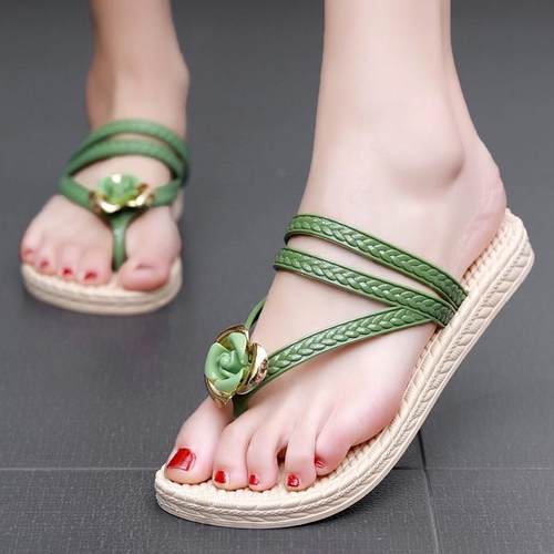 Women's beach sandals slippers for external wear凉拖鞋