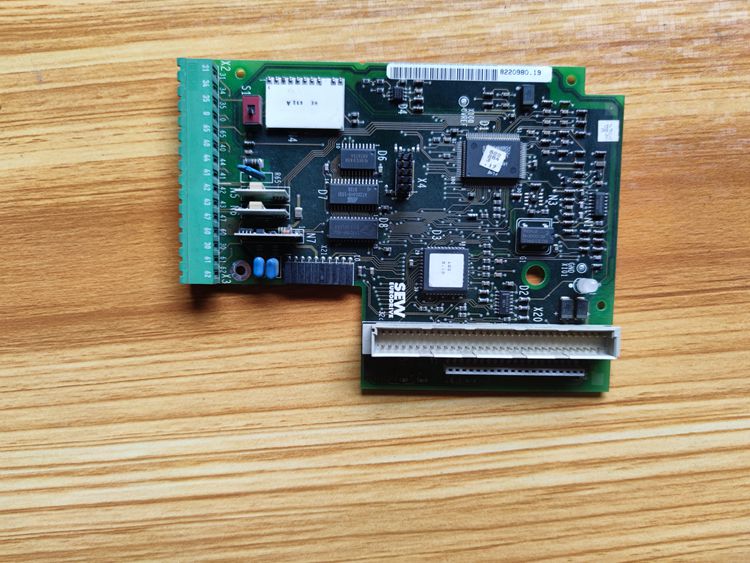 SEW变频器主板控制板8220980.19