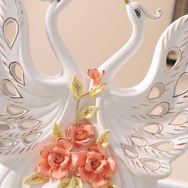 创意天鹅摆件客厅电视柜装饰品结婚礼物送新人纪念日高档实用闺蜜