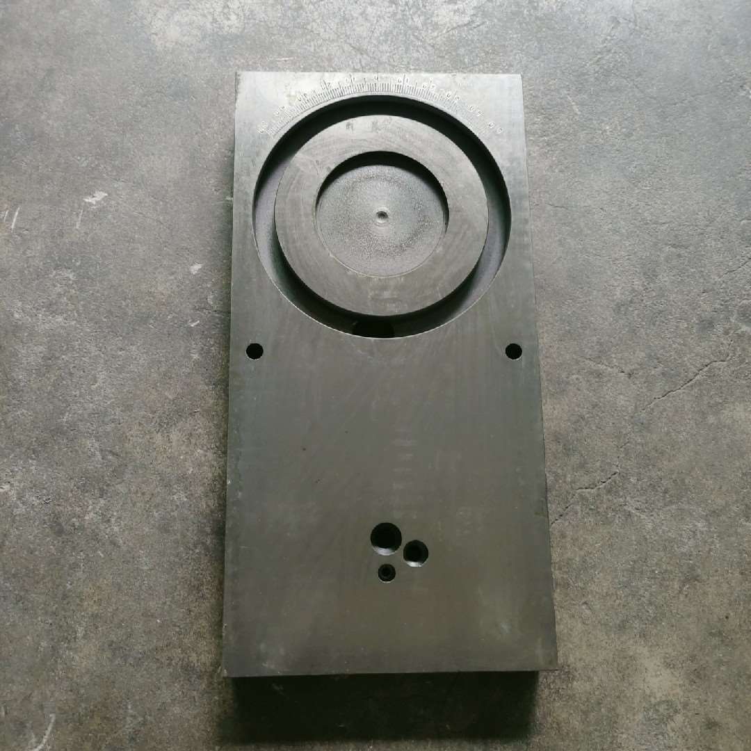 新品厂销广州三环南方C6132A1C61D40车床配件5018中拖板滑块下部